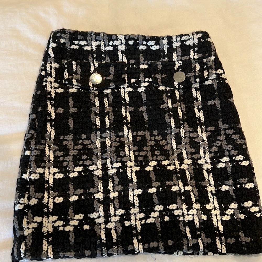 Haute Rogue skirt with tags